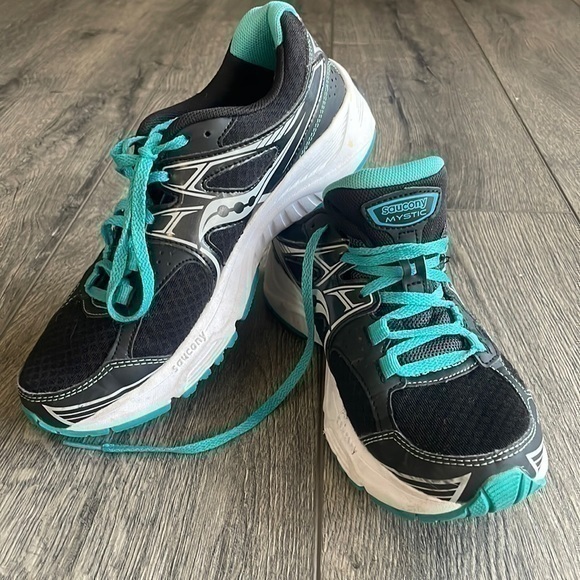 Saucony shoe size 7.5 black with teal - Picture 1 of 10